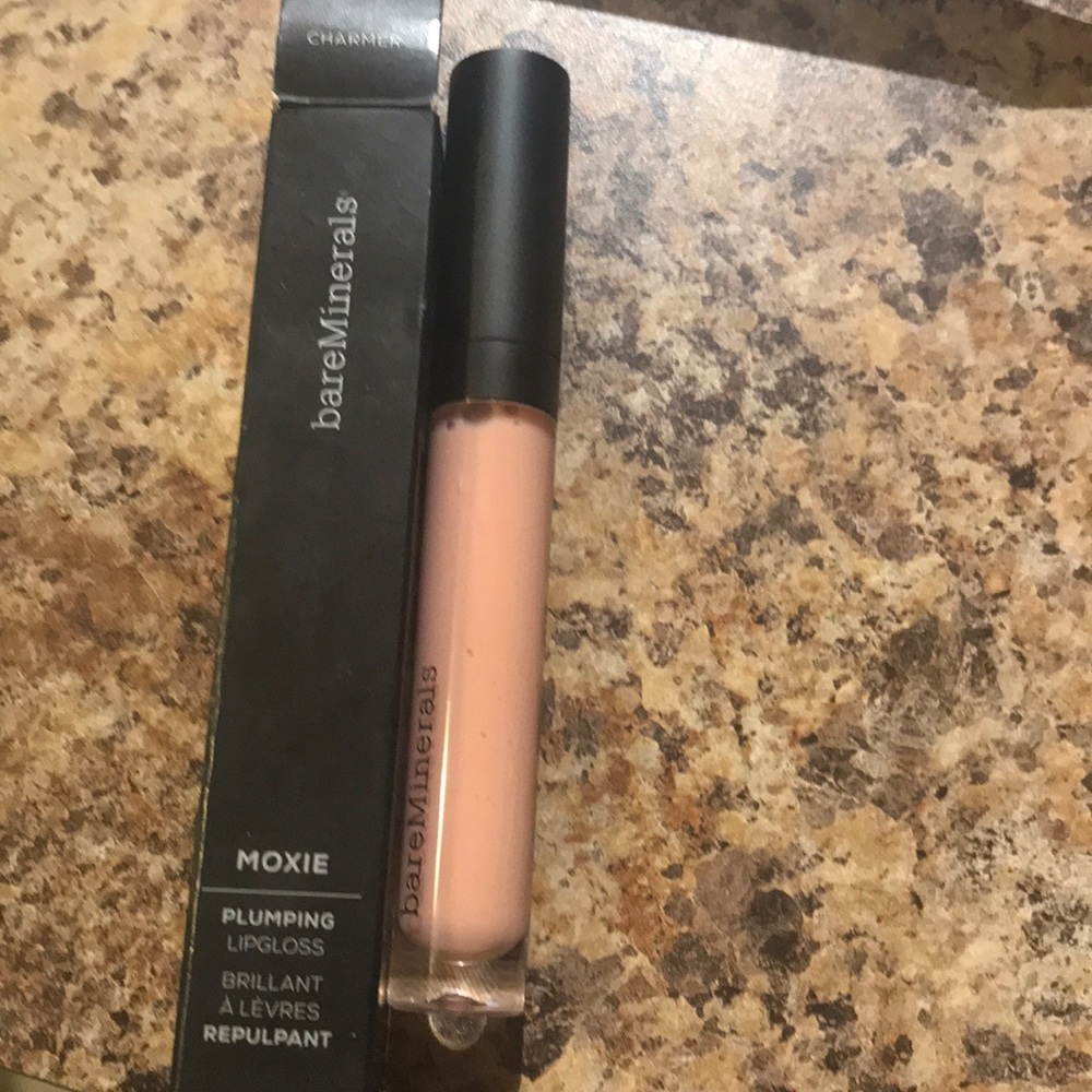 Bare minerals moxie plumping lipgloss